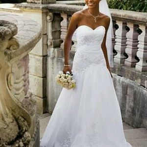 David's Bridal size 8 Wedding Dress